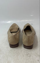 Load image into Gallery viewer, Vince Camuto Womens Becarda Beige Suede Pointed Toe Loafer Shoes Size 36 1/2