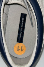 Load image into Gallery viewer, Tommy Hilfiger Mens Gray Shoes Size 11