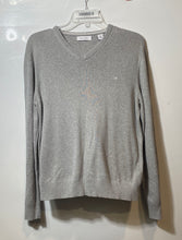 Load image into Gallery viewer, Calvin Klein Mens Gray Ribbed V-Neck Long Sleeve Pullover Sweater Size Small