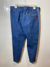 Load image into Gallery viewer, Levi Strauss & Co. Womens Blue Denim Medium Wash Straight-Leg Jeans Size M