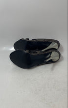 Load image into Gallery viewer, Guess Womens Nasri Multicolor Animal Print Open Toe Strappy Heels Size 6.5