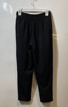 Load image into Gallery viewer, Forever 21 Womens Black Pleated Front Straight Leg Dress Pants Size Small
