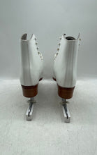 Load image into Gallery viewer, Riedell Womens White Leather Lace-Up Ice Figure Skates Size 5/6