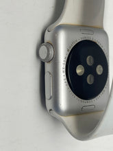 Load image into Gallery viewer, Apple Watch Serie 3 38mm Power On / Locked For Parts (NCL)