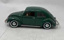 Load image into Gallery viewer, Maisto Volkswagen Export Sedan 1951 Green 1:18 Scale Diecast Toy Car