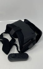 Load image into Gallery viewer, Destek V5 Black Wireless Smartphone Virtual Reality Headset In Open Box Untested