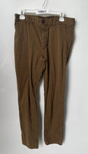 Load image into Gallery viewer, Hugo Boss Mens Green Flat Front Slash Pockets Slim Fit Chino Pants Size 33x30