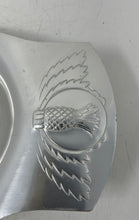Load image into Gallery viewer, Kensington Silver-Tone Aluminum Pineapple Embossed Oval Shape Serving Bread Tray