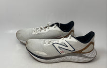 Load image into Gallery viewer, New Balance Mens Fresh Foam Arishi V4 White & Black Sneaker Shoes Size 9.5