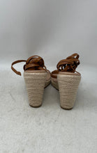 Load image into Gallery viewer, Chelsea & Violet Womens Mariah Beige Brown Wedge Platform Sandals Size 6.5