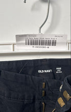 Load image into Gallery viewer, Old Navy Womens Black Flat Front Pixie Mid-Rise Straight Leg Cropped Pants Sz 0