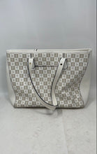 Load image into Gallery viewer, London Fog Womens White Beige Signature Print Double Handle Shoulder Handbag