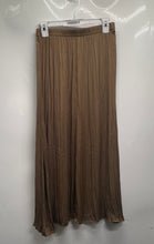 Load image into Gallery viewer, Zara Womens Brown Pleated Elastic Waist Pull-On Midi A-Line Skirt Size XS-S
