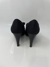 Load image into Gallery viewer, Ann Marino By Bettye Muller Womens Telma Black Round Toe Pump Heels Size 8.5
