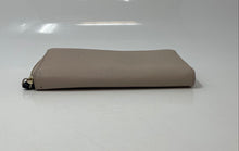 Load image into Gallery viewer, Kate Spade New York Womens Beige Black Leather Card Holder Zip-Around Wallet