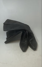 Load image into Gallery viewer, Crows Vintage Womens Black Block Cowgirl Western Boots Size 7.5W