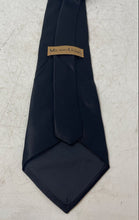 Load image into Gallery viewer, Milano Uomo Mens Black Silk Adjustable Keeper Loop Formal Pointed Tie