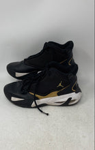 Load image into Gallery viewer, Nike Boys Air Jordan Max Aura 4 DQ8404-071 Black Gold Sneakers Shoes Size 6Y