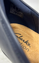 Load image into Gallery viewer, Clarks Womens Emily2 Navy Blue Leather Round Toe Slip-On Block Pump Heels Sz 8M