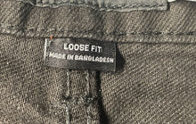 Load image into Gallery viewer, Vans Mens Black Denim Loose Fit Cropped Jeans Size 32x32 With Tag