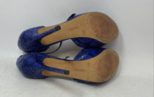 Load image into Gallery viewer, Vince Camuto Womens Lilith2 Blue Animal Print Peep Toe Platform Heels Size 8 M