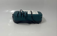 Load image into Gallery viewer, Green Model S820 General-Purpose Electric Kitchen Knife Sharpener Not Tested