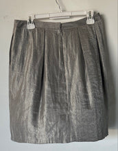 Load image into Gallery viewer, Nine West Womens Gray Pockets Back Zip Knee Length Pleated Skirt Size 10