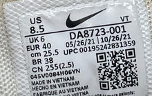 Load image into Gallery viewer, Nike Womens Quest 4 Premium DA8723-001 White Black Running Shoes Size 8.5