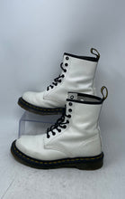 Load image into Gallery viewer, Dr. Martens Womens 1460 11821 White Smooth Leather Lace-Up Combat Boots Size 7