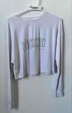 Load image into Gallery viewer, Lululemon Womens Gray Long Sleeve Sports Cropped Pullover T-Shirt Size 6