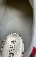 Load image into Gallery viewer, Michael Kors Womens Poppy White Snakeskin Embossed Sneakers Shoes Size 8.5M