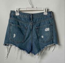Load image into Gallery viewer, Forever 21 Womens Blue Denim Medium Wash Distressed Cut-Off Shorts Size 29