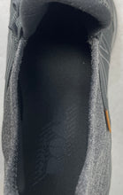 Load image into Gallery viewer, New Balance Mens Fresh Foam Roav MROAVRB Black Sneaker Shoes Size 13 D No Laces