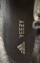 Load image into Gallery viewer, Authentic Adidas Mens Yeezy Quantum Gray Striped Lace-Up Sneaker Shoes Size 6
