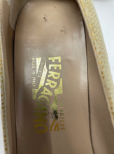 Load image into Gallery viewer, Authentic Salvatore Ferragamo Womens Golden Tone Pump Heels Size 10B Stained