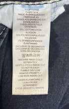 Load image into Gallery viewer, True Religion Womens Becca Blue Denim Dark Wash Mid Rise Bootcut Jeans Size 32