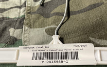 Load image into Gallery viewer, J.Crew Womens Green Camouflage Flat Front Pockets Button-Fly Chino Pants Size 00