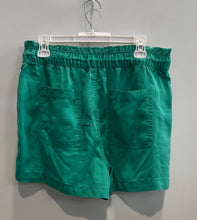 Load image into Gallery viewer, Loft Womens Green Slash Pockets Drawstring Waist Emory Mom Shorts Size Medium