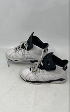 Load image into Gallery viewer, Nike Kids Jordan 6 Retro DV3605-112 White Black Basketball Shoes Size 1Y