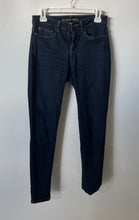Load image into Gallery viewer, Michael Kors Womens Blue Dark Wash Pockets Denim Skinny Leg Jeans Size 4