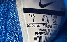 Load image into Gallery viewer, Nike Womens Air Presto 878068-401 Blue Lace-Up Low Top Running Shoes Size 7