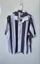 Load image into Gallery viewer, Calvin Klein Mens Gray White Relaxed Fit Button-Up Shirt Size XL