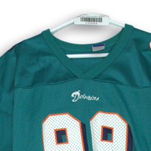 Load image into Gallery viewer, Champion Boys Green Orange White Taylor #99 Jersey Size XL (18-20)
