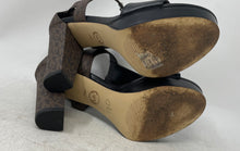 Load image into Gallery viewer, Michael Kors Womens Brown Black Berkley T-Strap Platform Sandals Size 7.5M