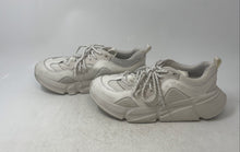 Load image into Gallery viewer, UGG Womens Calle Lace White Low Top Lace-Up Platform Sneaker Shoes Size 8
