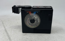 Load image into Gallery viewer, Nikon Speedlight SB-15 Black Shoe Mount Camera Flash Not Graded