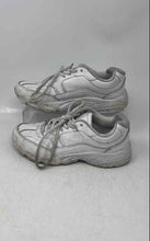 Load image into Gallery viewer, Fila Womens Memory Foam Workshift 5SG30002-100 White Leather Running Shoes Sz 6