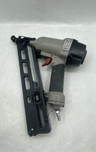 Load image into Gallery viewer, Porter-Cable DA250C Pneumatic 120 PSI Finish Nailer Gun With Case Untested