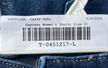 Load image into Gallery viewer, Express Womens Blue Denim Dark Wash 5-Pocket Design Mom Shorts Size 10