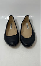 Load image into Gallery viewer, Karl Lagerfeld Paris Womens Black Leather Round Toe Slip-On Ballet Flats No Size